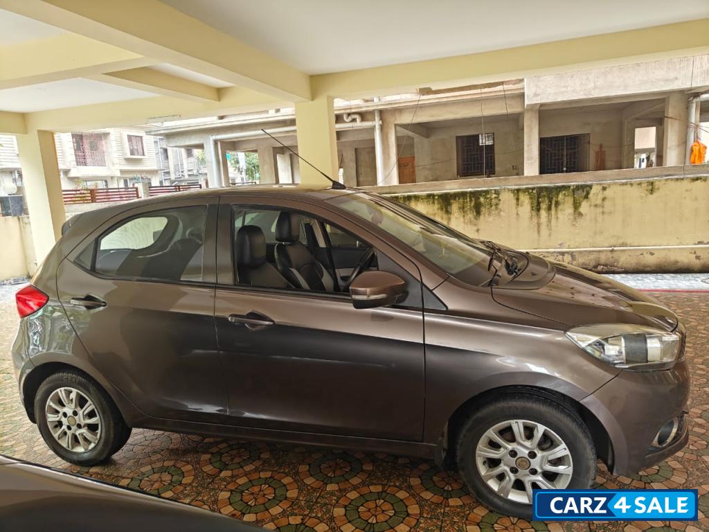 Espreso Brown Tata Tiago XZ