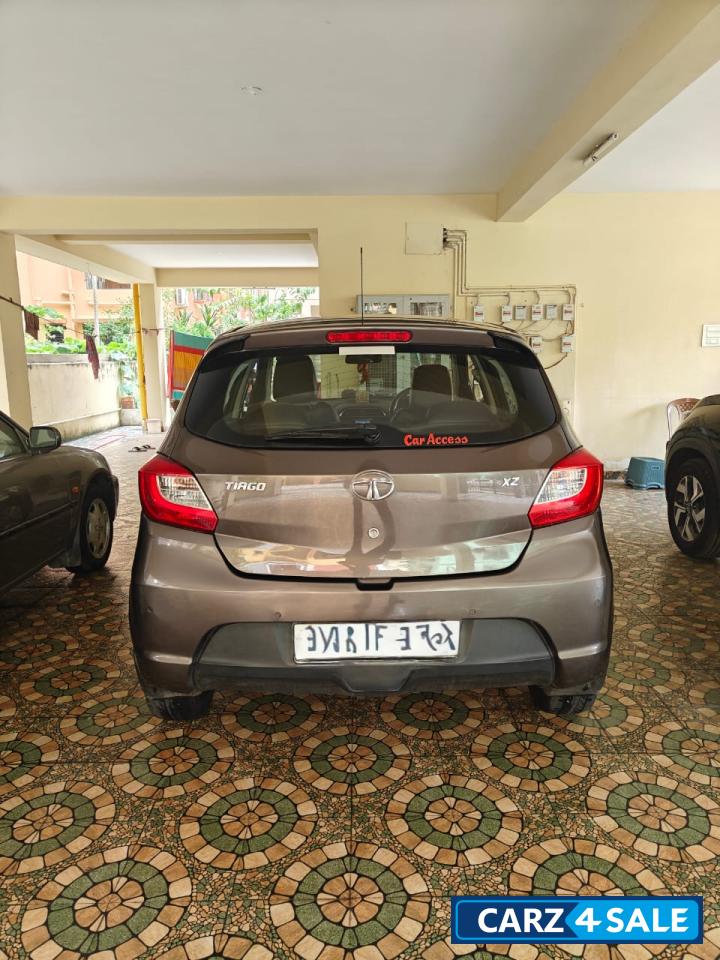 Espreso Brown Tata Tiago XZ