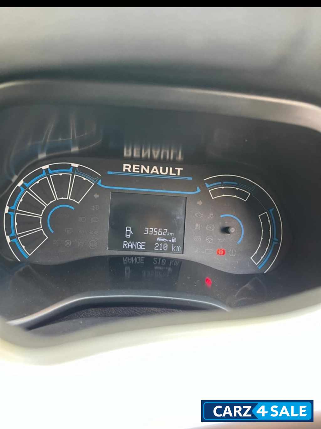 Renault Triber RXZ - AMT