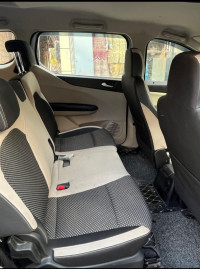 Renault Triber RXZ - AMT