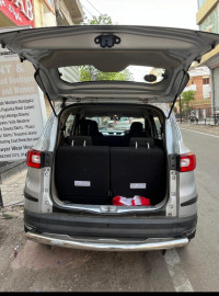 Renault Triber RXZ - AMT