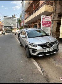 Renault Triber RXZ - AMT