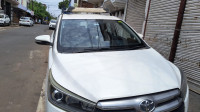 Toyota Innova 2.4vx 8str 2017 Model