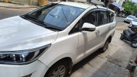 Toyota Innova 2.4vx 8str