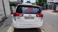 Toyota Innova 2.4vx 8str
