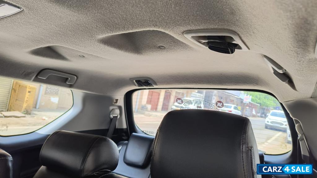 Toyota Innova 2.4vx 8str