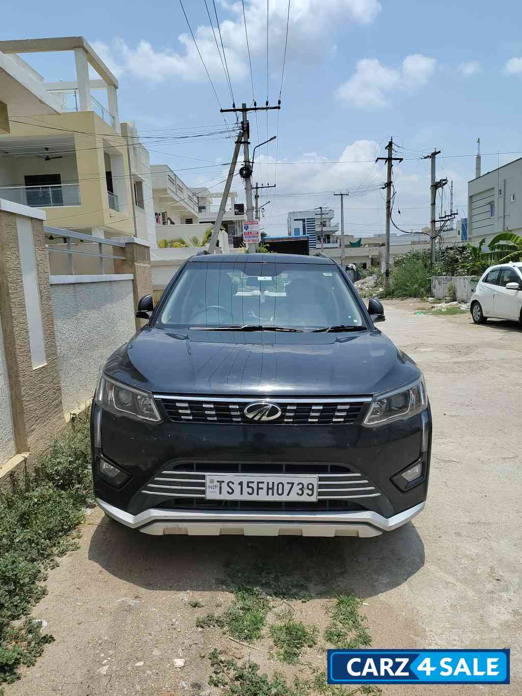 Napoli Black Mahindra XUV300 W8 (O) Petrol