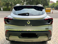 Dual-tone: Grey Body, Black Ro Renault Kiger RXZ Turbo CVT 1.0 Dual Tone Automatic Top Model