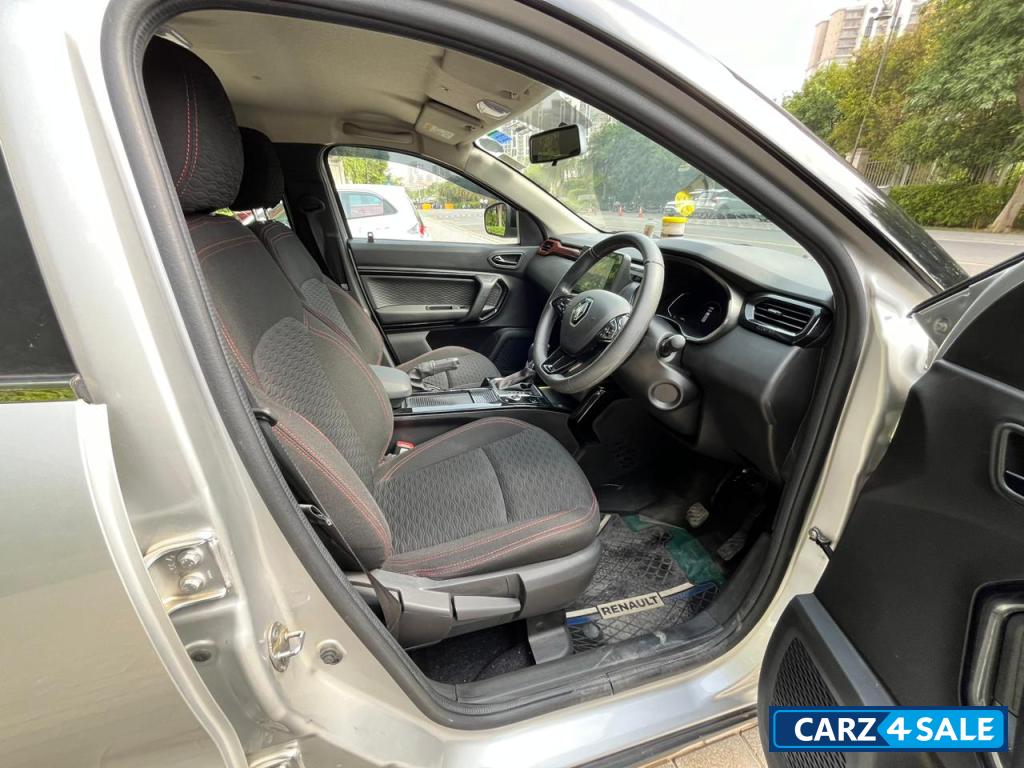 Dual-tone: Grey Body, Black Ro Renault Kiger RXZ Turbo CVT 1.0 Dual Tone Automatic Top Model