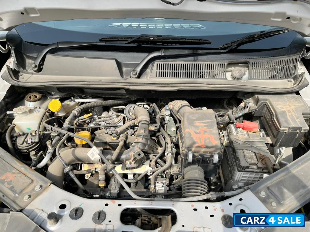 Dual-tone: Grey Body, Black Ro Renault Kiger RXZ Turbo CVT 1.0 Dual Tone Automatic Top Model