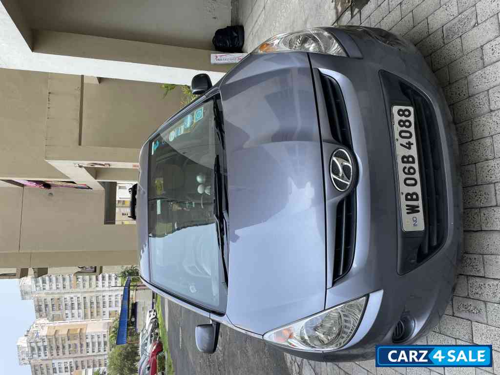 Dark Metallic Grey Hyundai i20 Magna