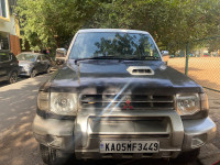 Mitsubishi Pajero GFX 4X4