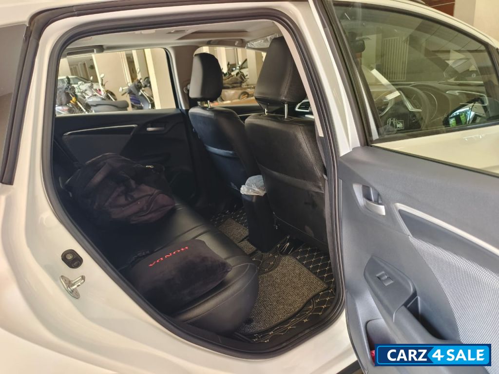 Honda WR-V VX MT diesel