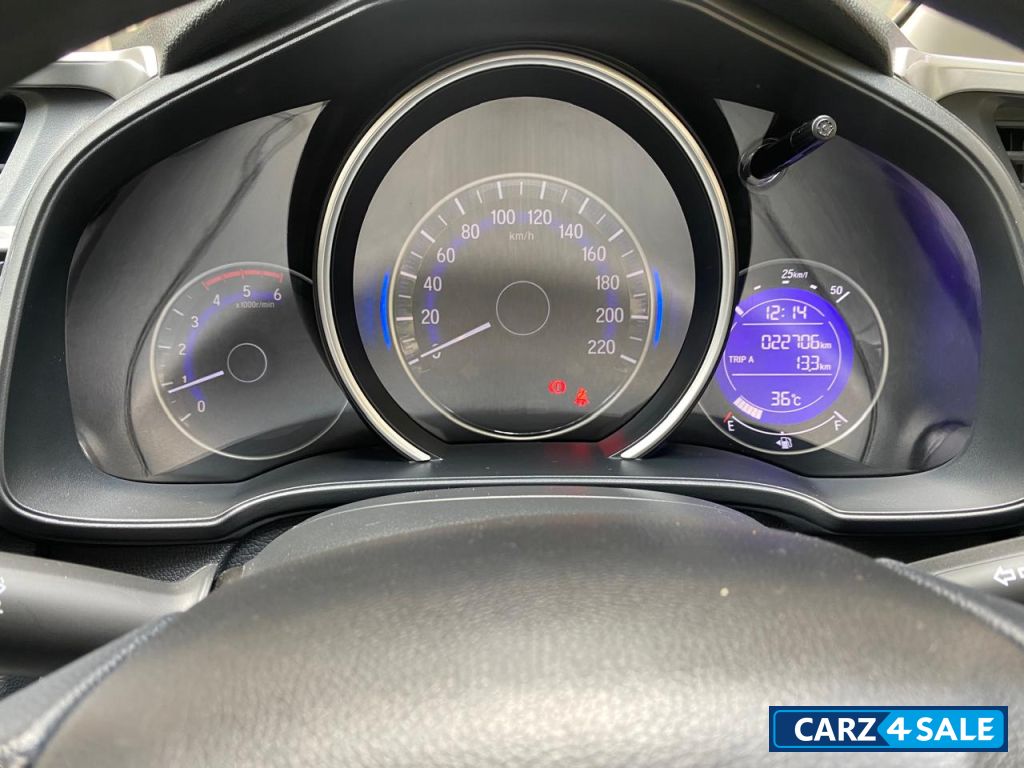 Honda WR-V VX MT diesel