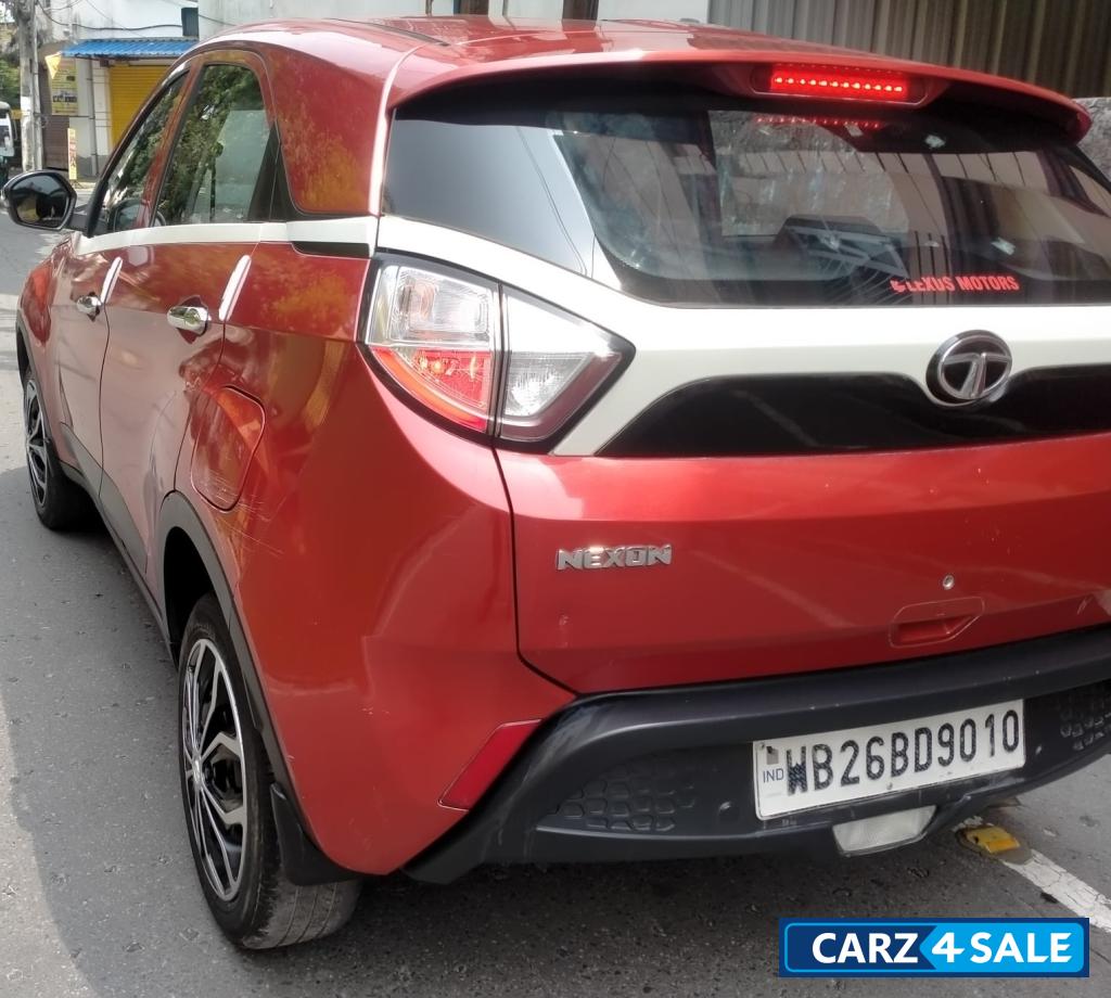 Tata Nexon XE