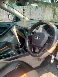 Tata Nexon XE