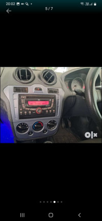 White Ford Figo Exi 1.4 diesel