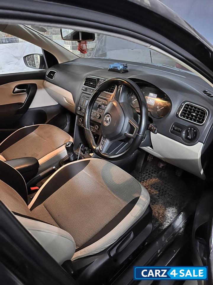 Carbon Steel Skoda Rapid Ambition plus 1.6T Carbon Steel Skoda Rapid Ambition plus 1.6T