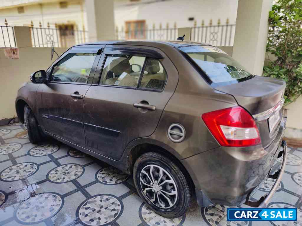 Maruti Suzuki Dzire VXI