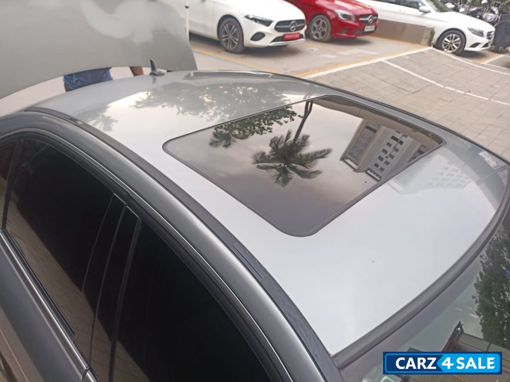 Silver Mercedes-Benz C-Class C 250 BLUEFFICIENCY