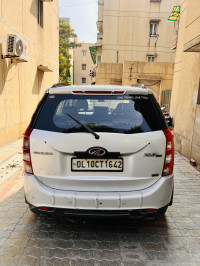 Mahindra XUV 500 W8