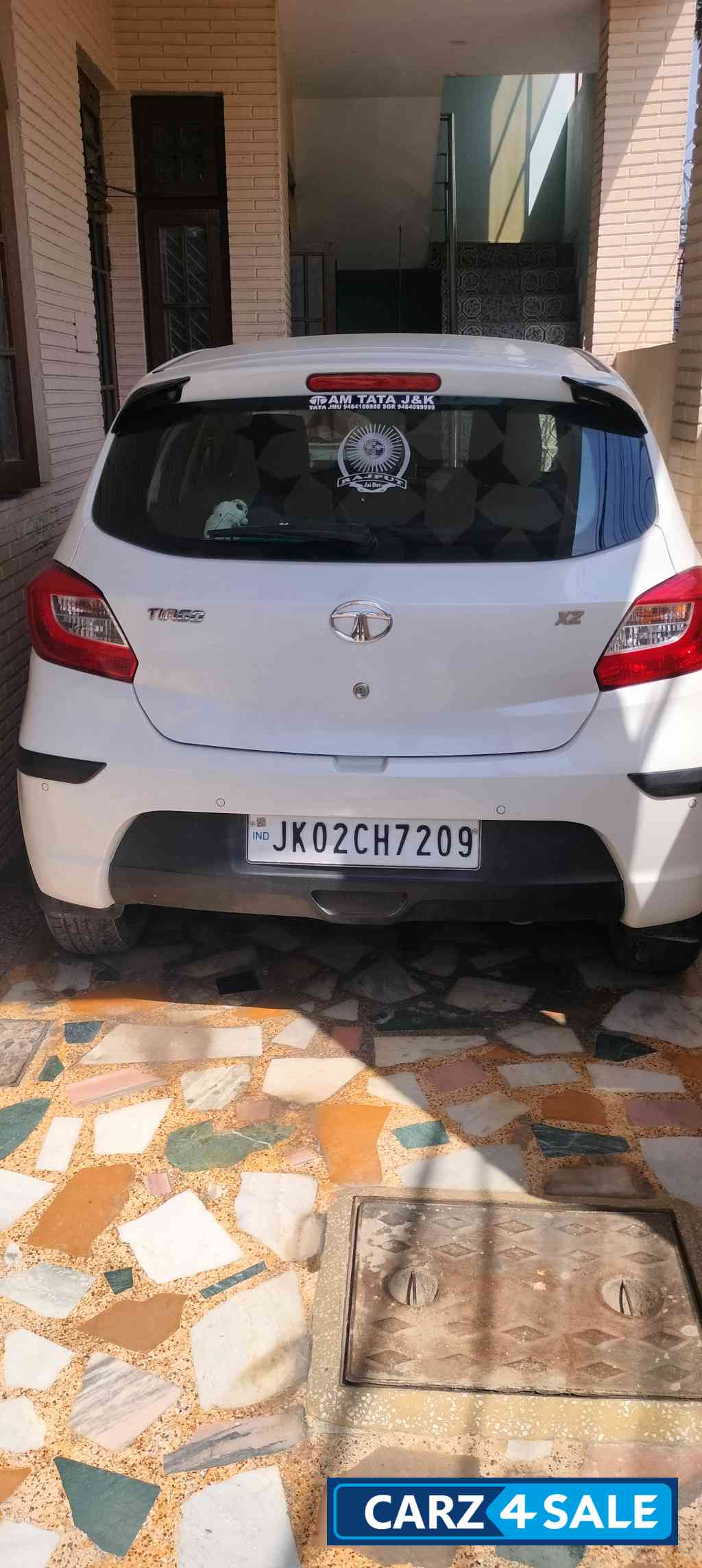 Tata Tiago Xz