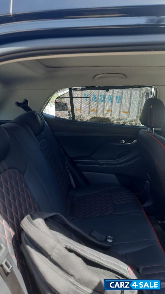 Hyundai Creta 1.5 S PLUS KNIGHT PETROL