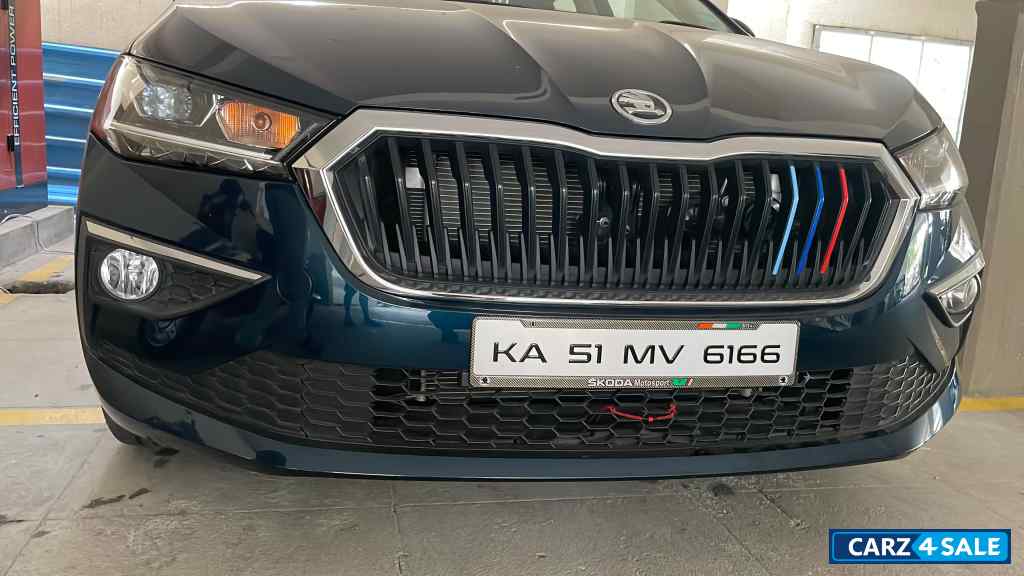 Skoda Slavia Lava blue 1.0 Style automatic