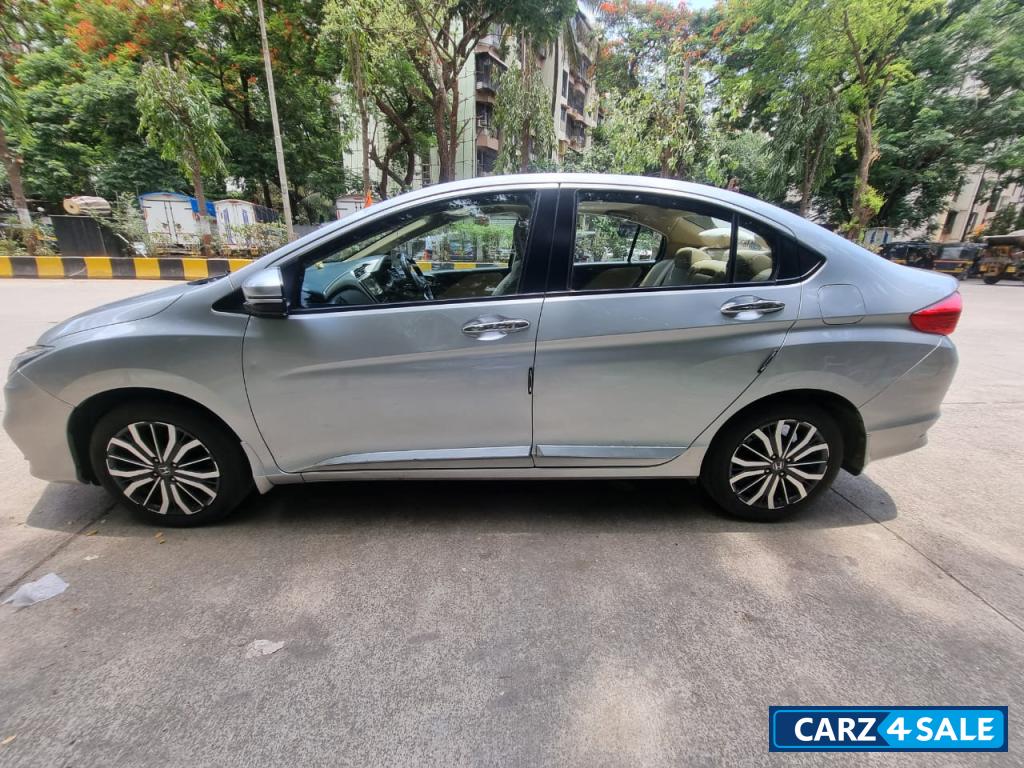 Silver Honda City i-VTEC - City VX