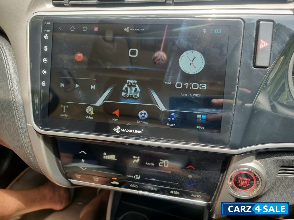 Silver Honda City i-VTEC - City VX