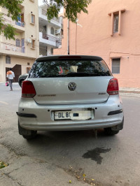 Silver Volkswagen Polo Highline 1.2