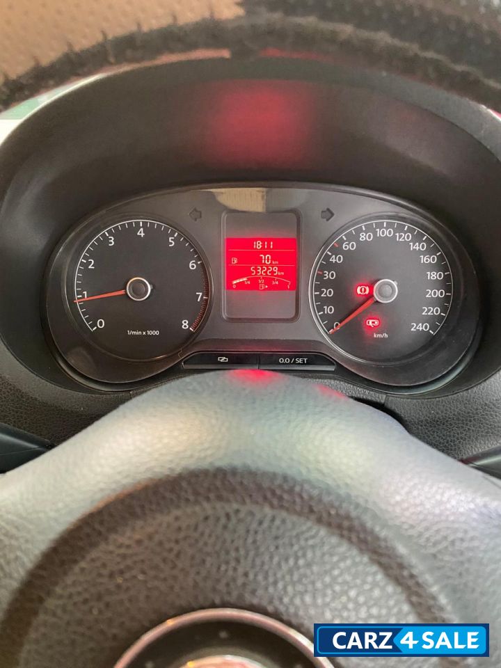 Silver Volkswagen Polo Highline 1.2