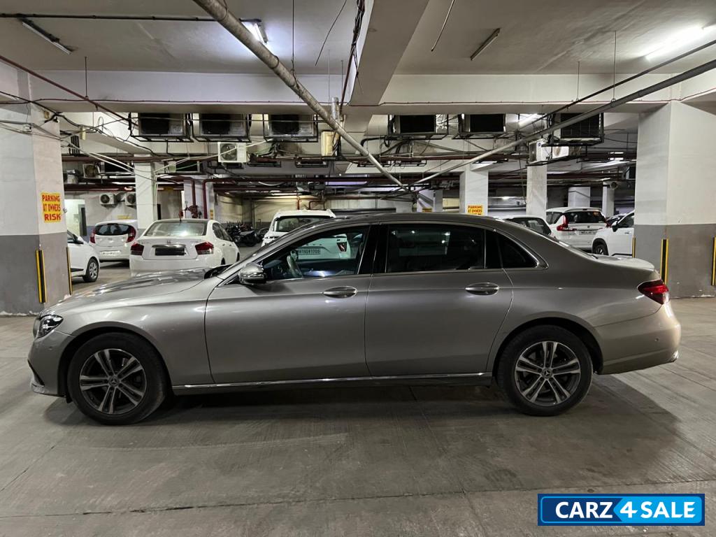 Silver Mercedes-Benz E-Class 220d EXCLUSIVE