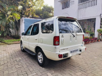 Pearl White Tata Safari EX BSIV 2.2 DICOR