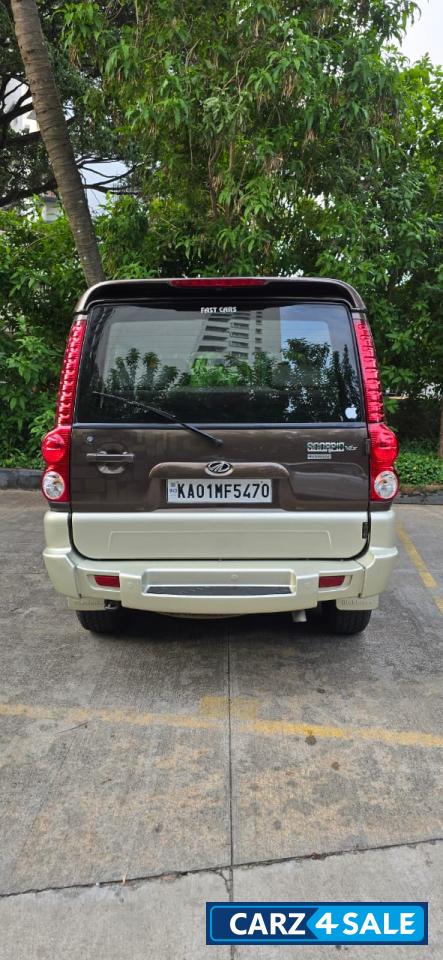 Mahindra Scorpio RF Hawk VLX AT 2WD