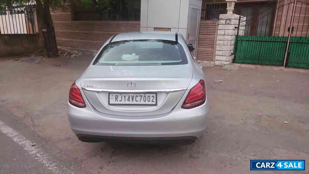 Silver Mercedes-Benz C-Class C220D