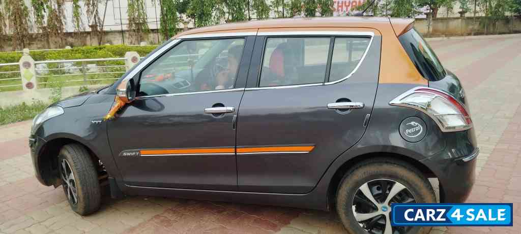 Grey Maruti Suzuki Swift VXI(O)