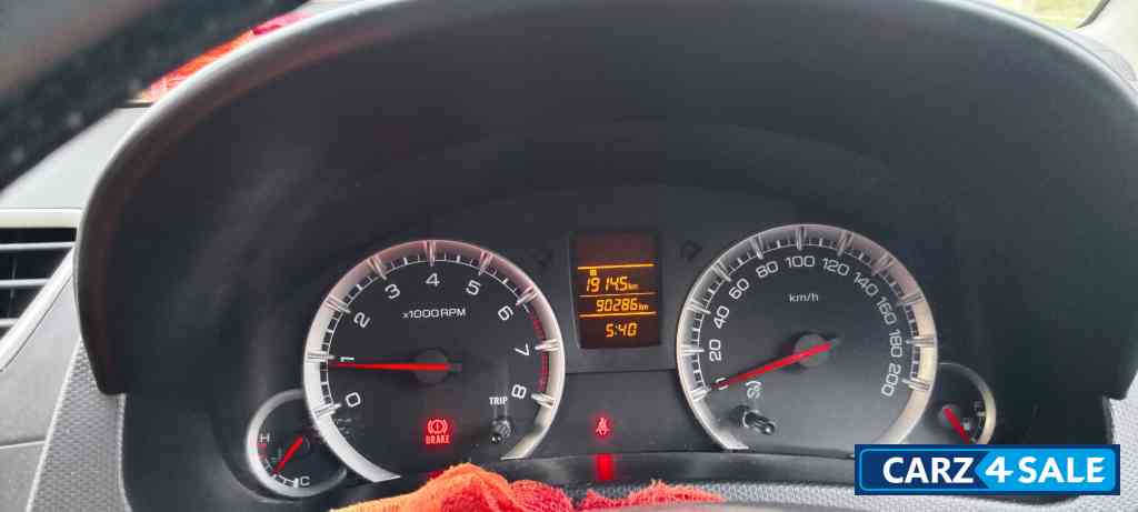 Grey Maruti Suzuki Swift VXI(O)