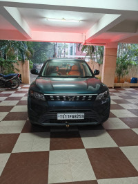 Aquamarine Mahindra XUV300 W6 AMT PETROL
