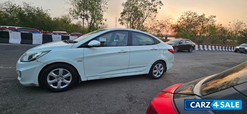 Hyundai Verna Optional Hyundai Verna Optional