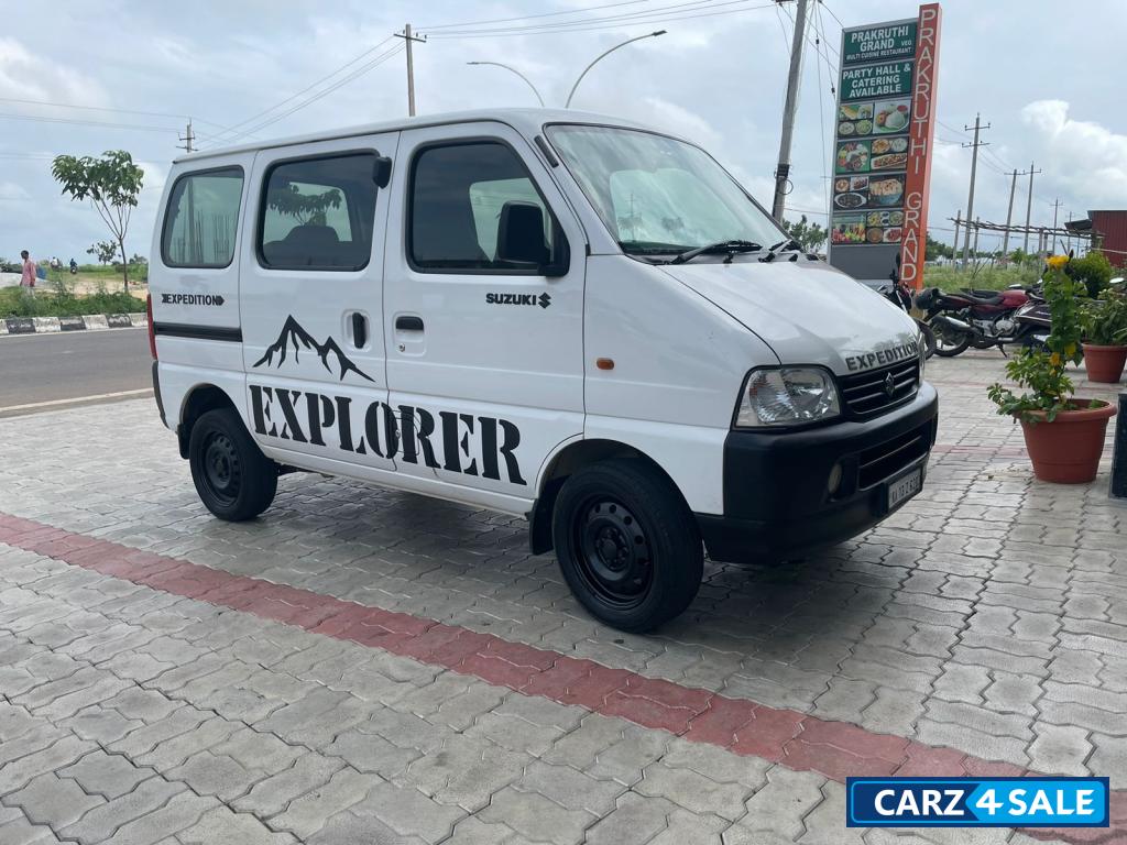 Maruti Suzuki Eeco 5 seater with ac