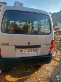 Gray Maruti Suzuki Eeco CNG