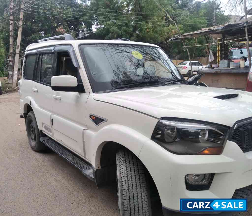 Mahindra Scorpio S6+ intelli hybrid Mahindra Scorpio S6+ intelli hybrid