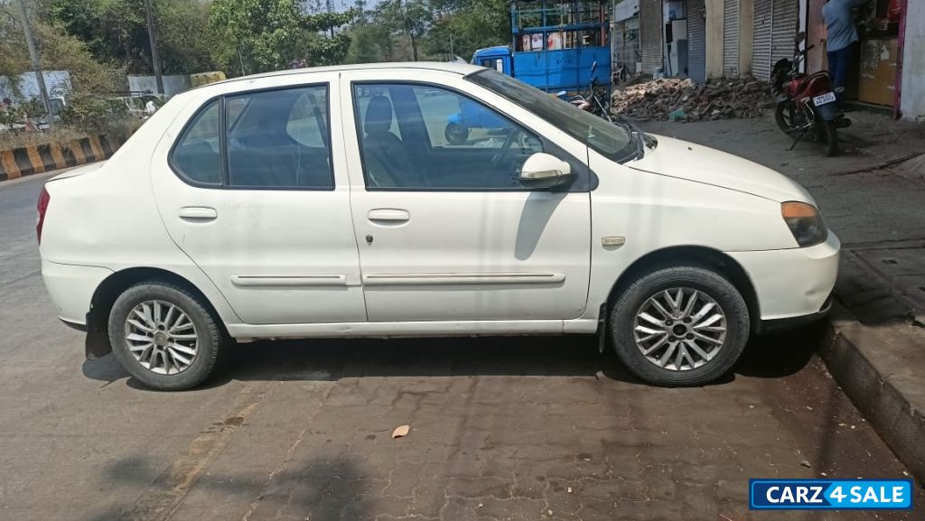 Tata Indigo VX ECS CR4