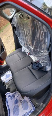 Firey Red Hyundai i20 Sportz 1.2 MT