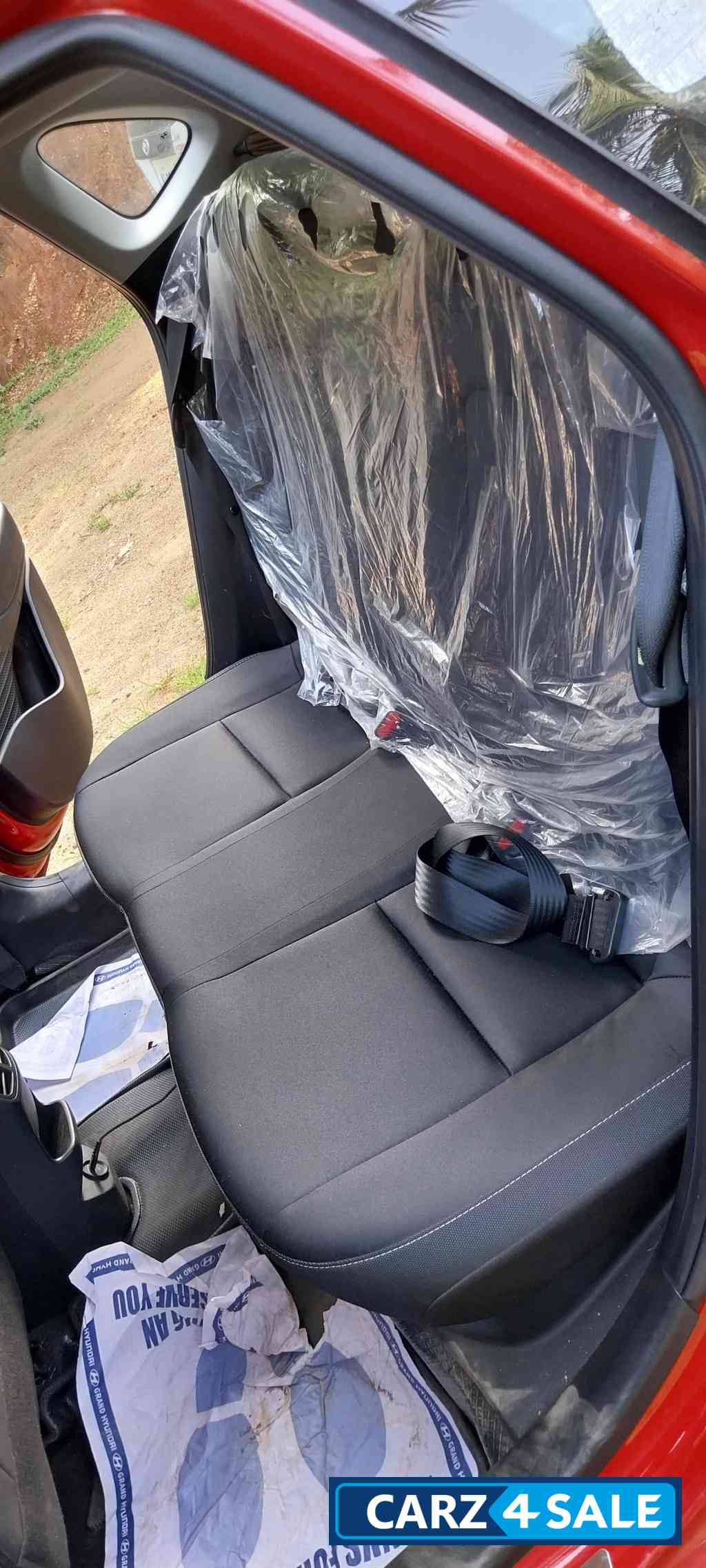 Firey Red Hyundai i20 Sportz 1.2 MT