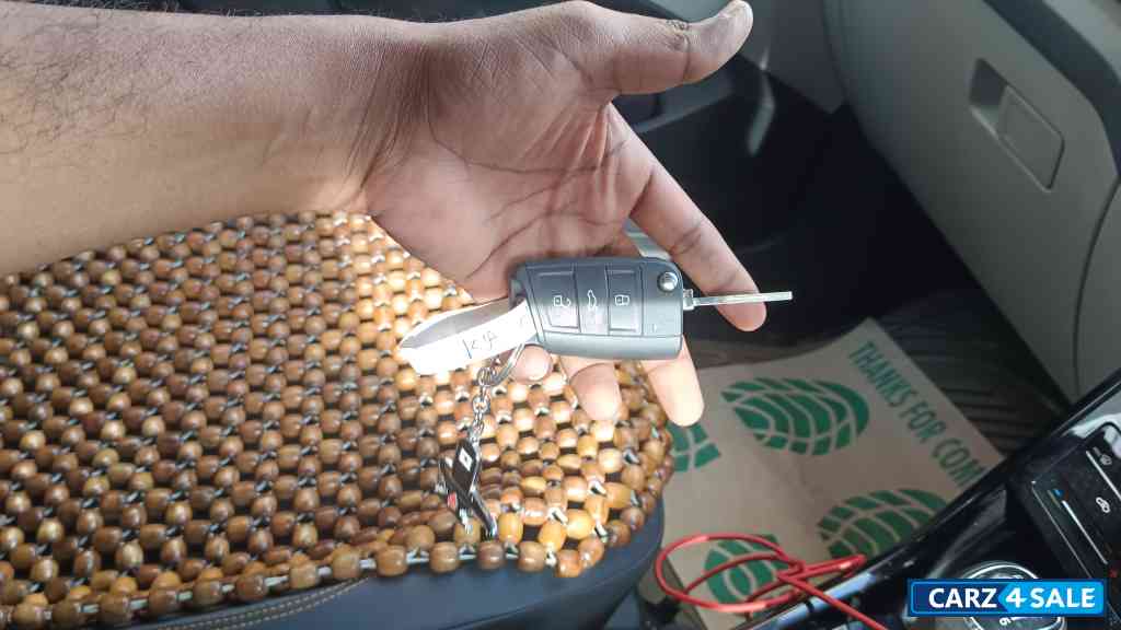 Skoda Kushaq 1.5 TSI STYLE MT