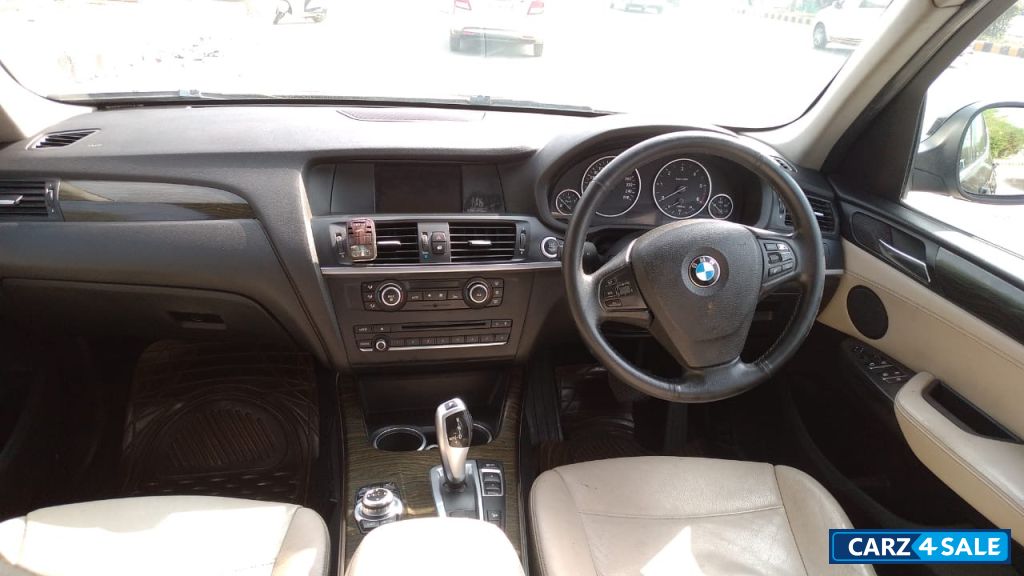 Black BMW X3 X20d