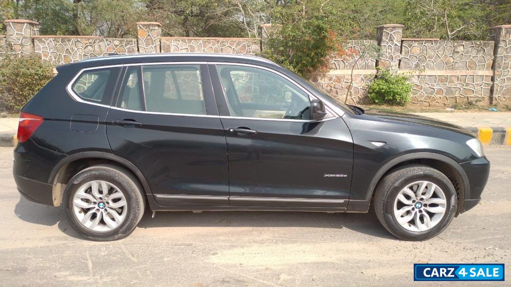 Black BMW X3 X20d