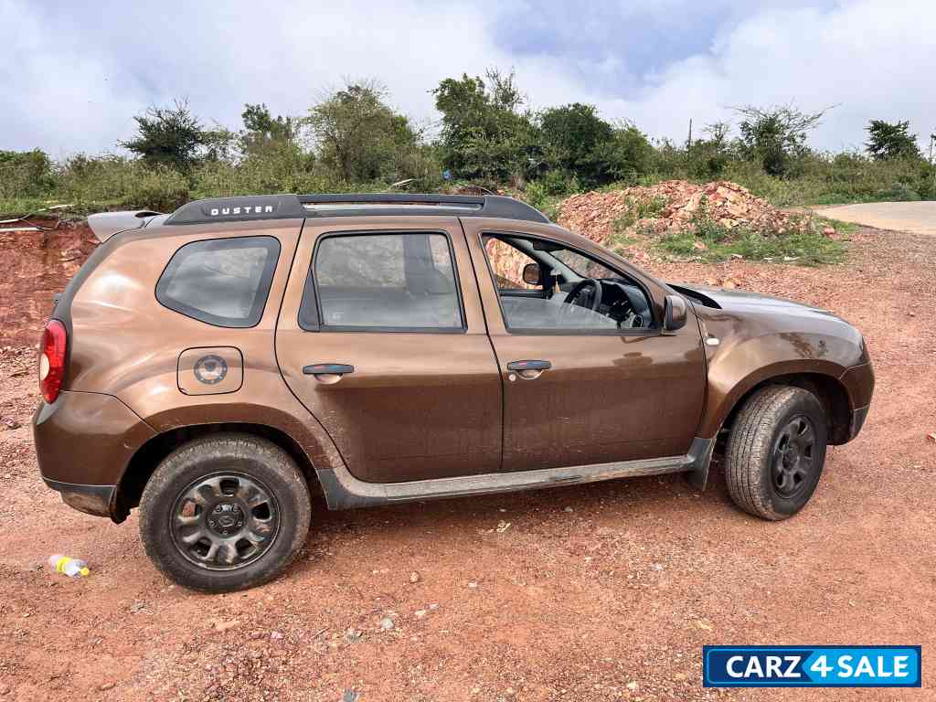 Renault Duster RXL 104 ps plus